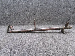 0760012-4 (Use: 0760012-6) Cessna 180H Rudder Bar Assy Disengaging Pedals RH